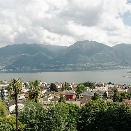 Apartamento Casa Isabella App 2403 *